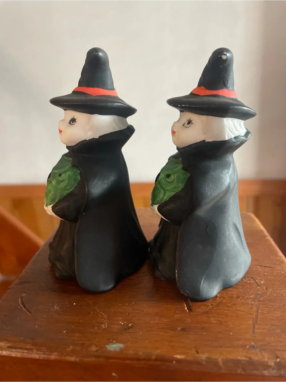 Vintage Witch Figurine Pair with Green Owl - Decorative Halloween Home Accent